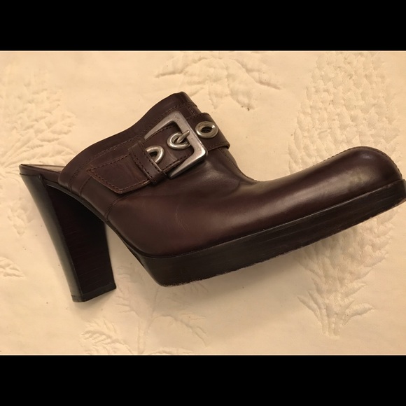 Yves Saint Laurent designer Platform Shoes - Picture 7 of 12